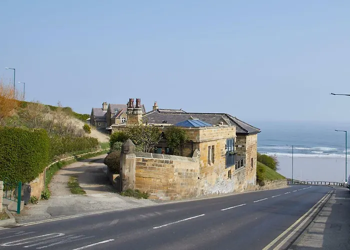 Host & - The Nook * Saltburn-by-the-Sea